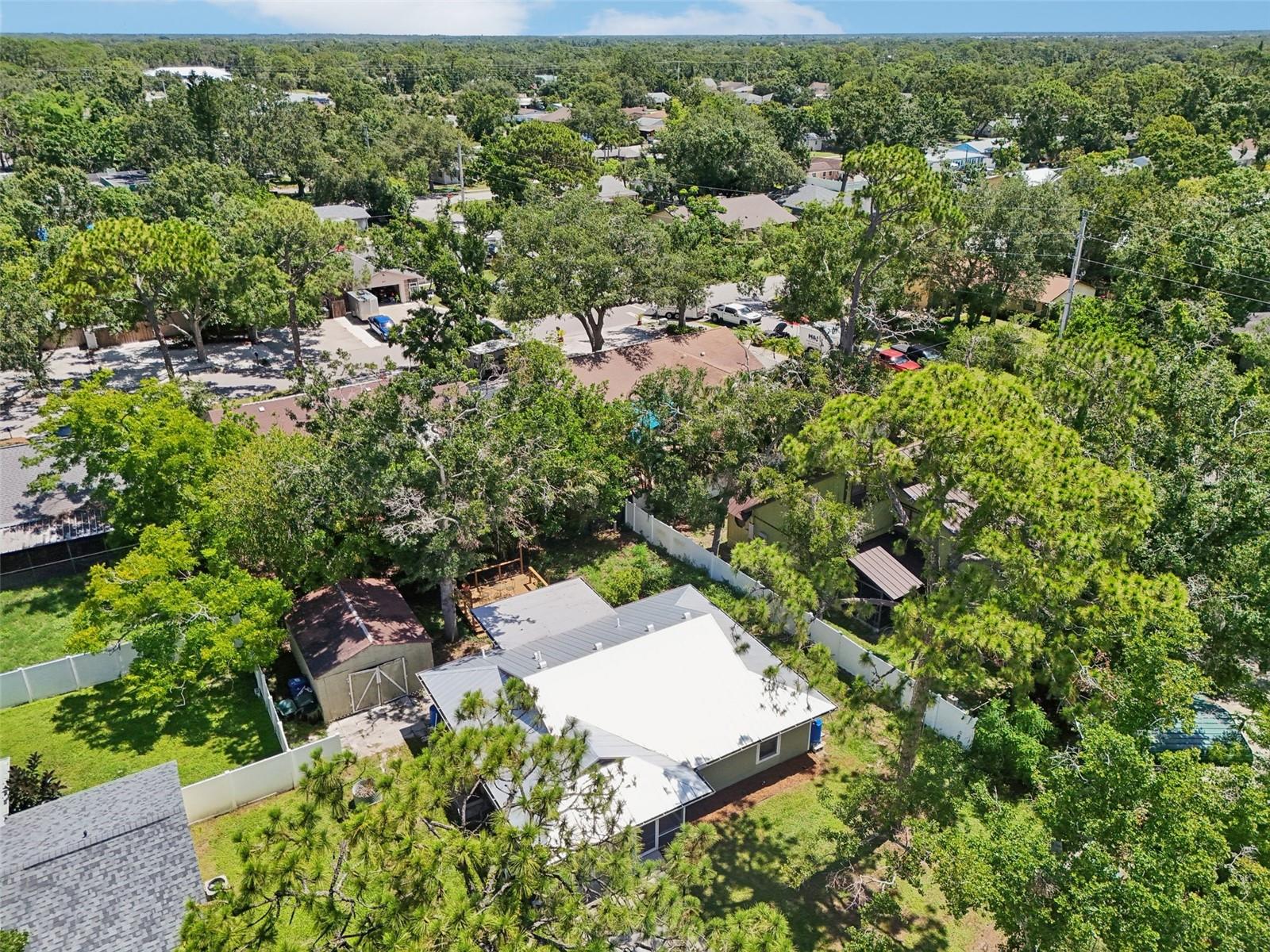 LAKE SARASOTA - Residential