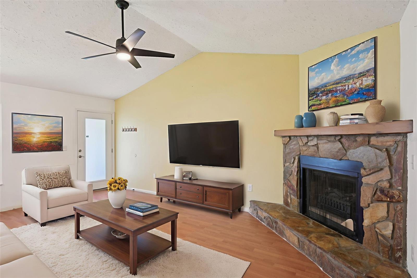 4023 HINA DRIVE