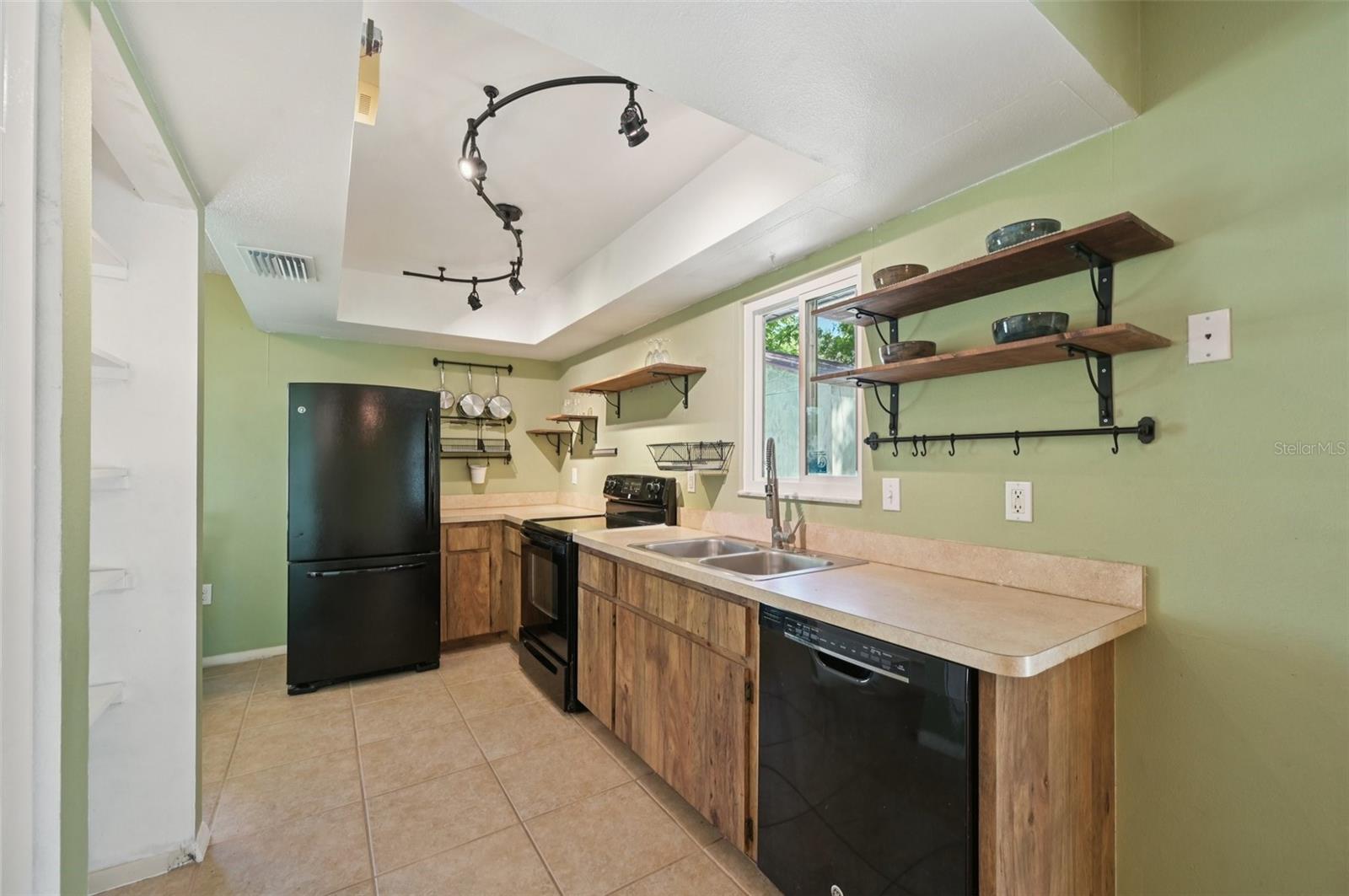 4023 HINA DRIVE