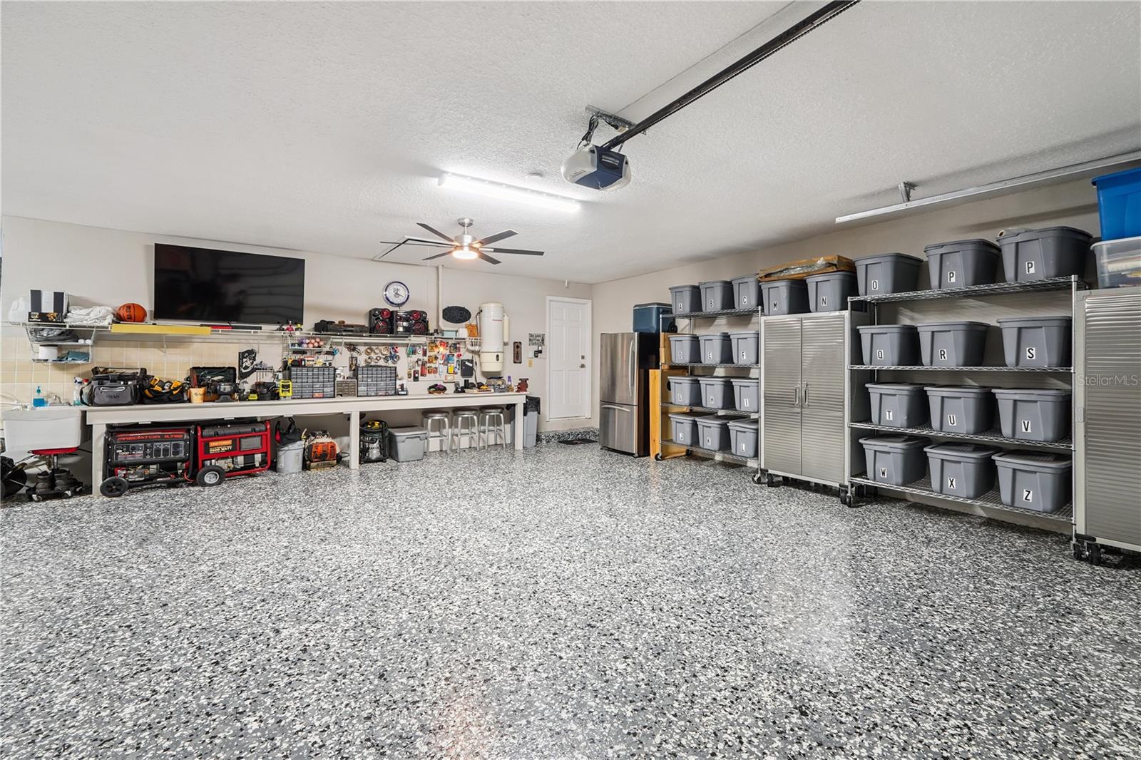 LAKE IN THE WOODS PH I - Residential