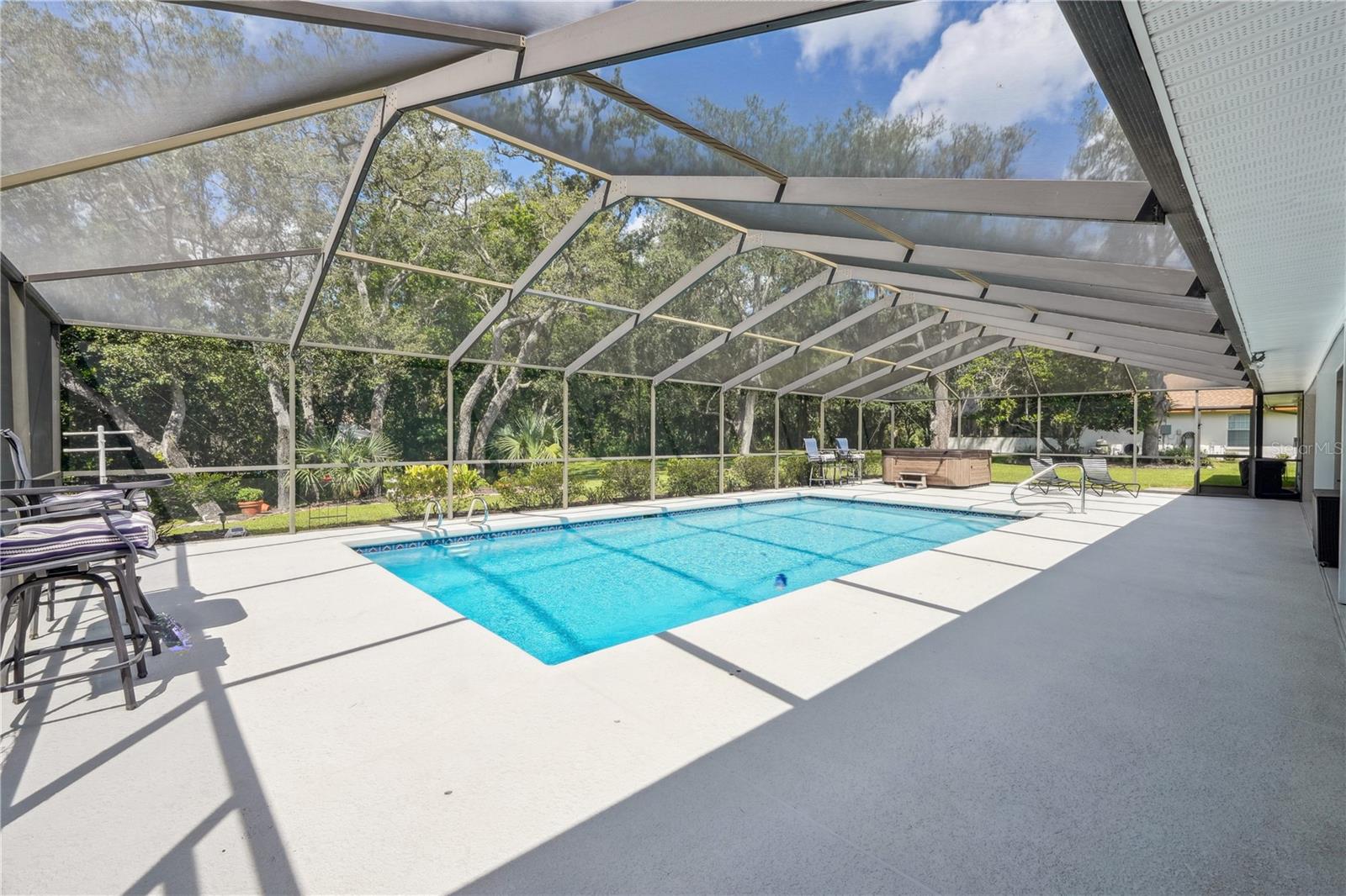LAKE IN THE WOODS PH I - Residential