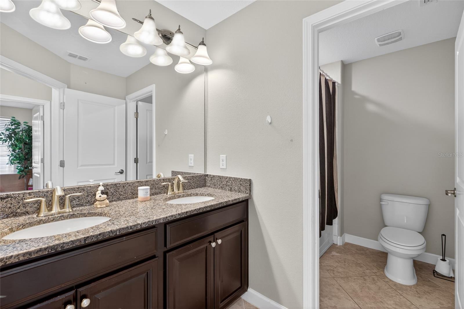 ARBORS/WIREGRASS RANCH - Residential