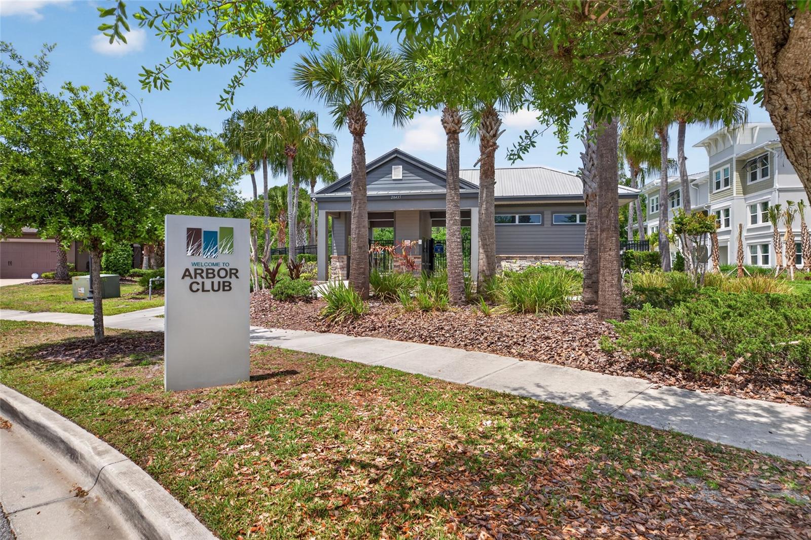 ARBORS/WIREGRASS RANCH - Residential