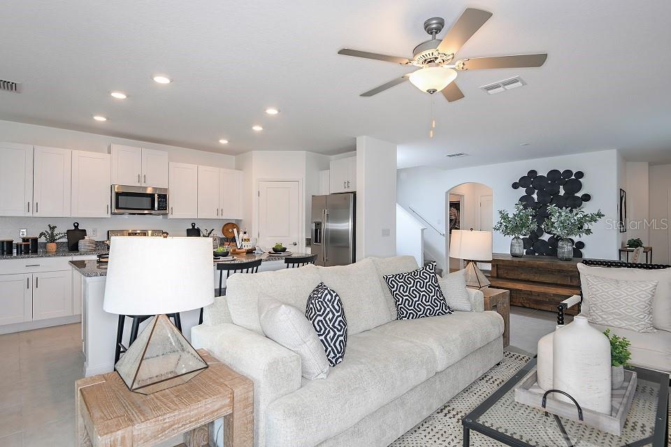 ABBOTT SQUARE - Residential