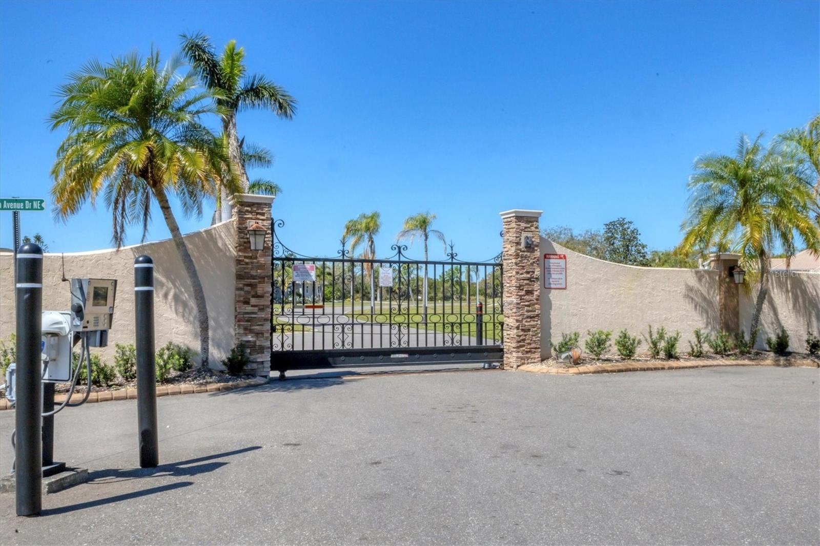 CYPRESS CREEK ESTATES - Land