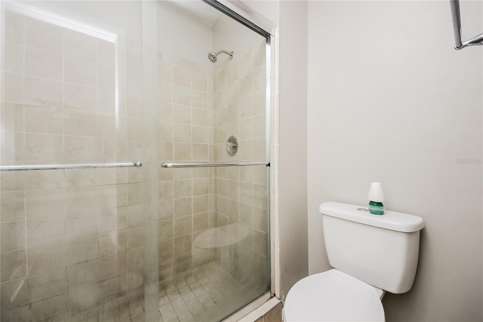 HUCKLEBERRY FIELDS TR N1A - Residential Lease