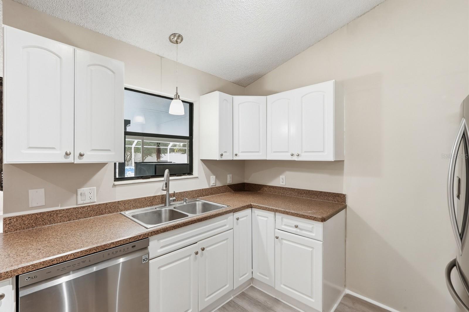 DELTONA LAKES UNIT 38 - Residential