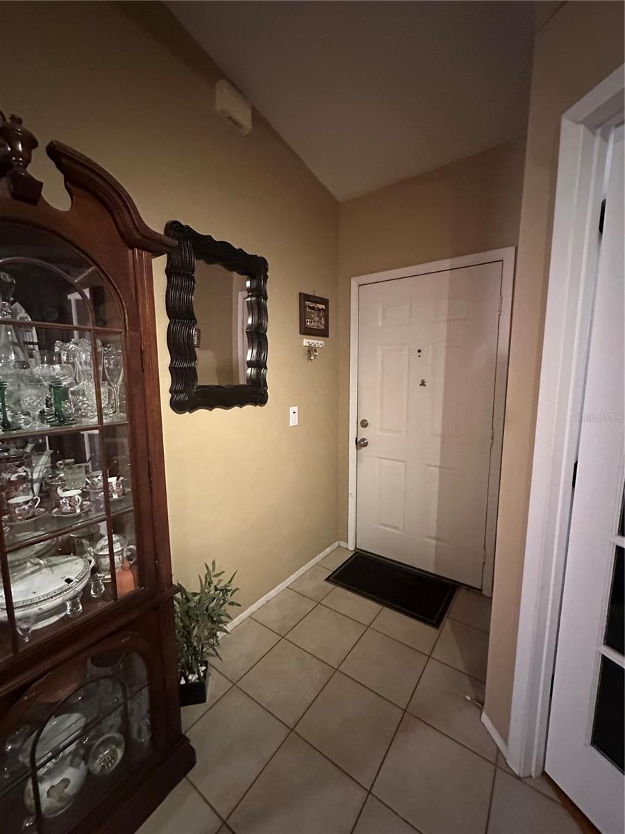751 OAK MANOR CIRCLE