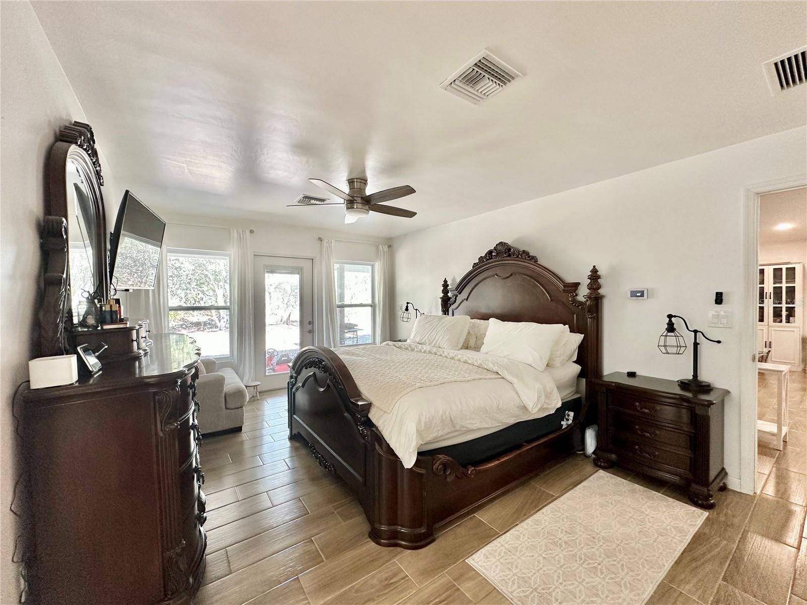 FOX GROVE FARMS - Residential