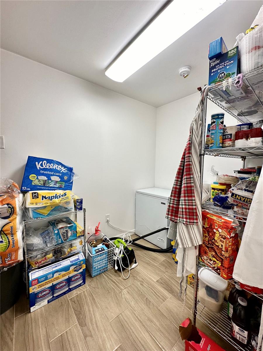 FOX GROVE FARMS - Residential