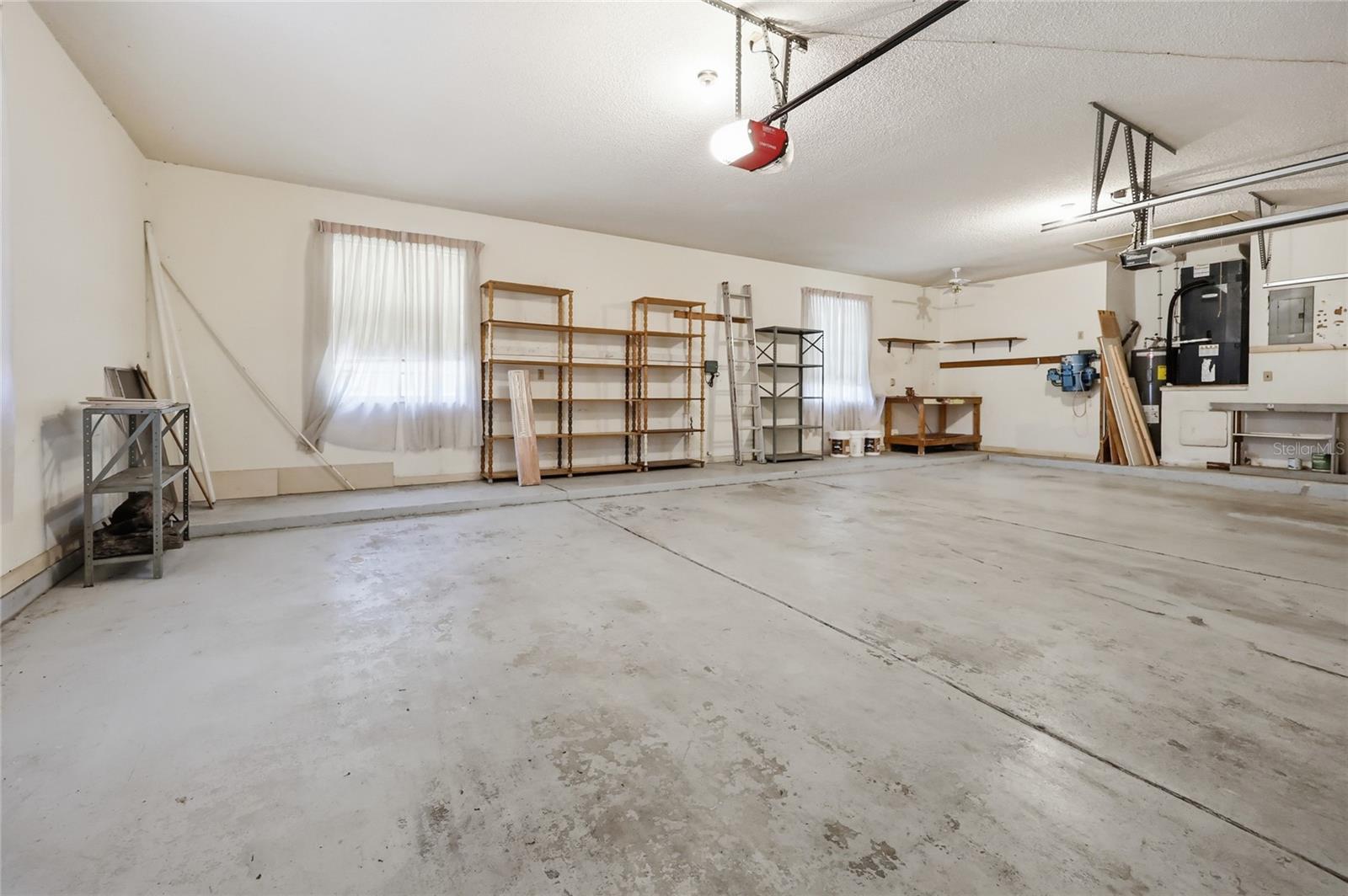 ERROL ESTATE - Residential