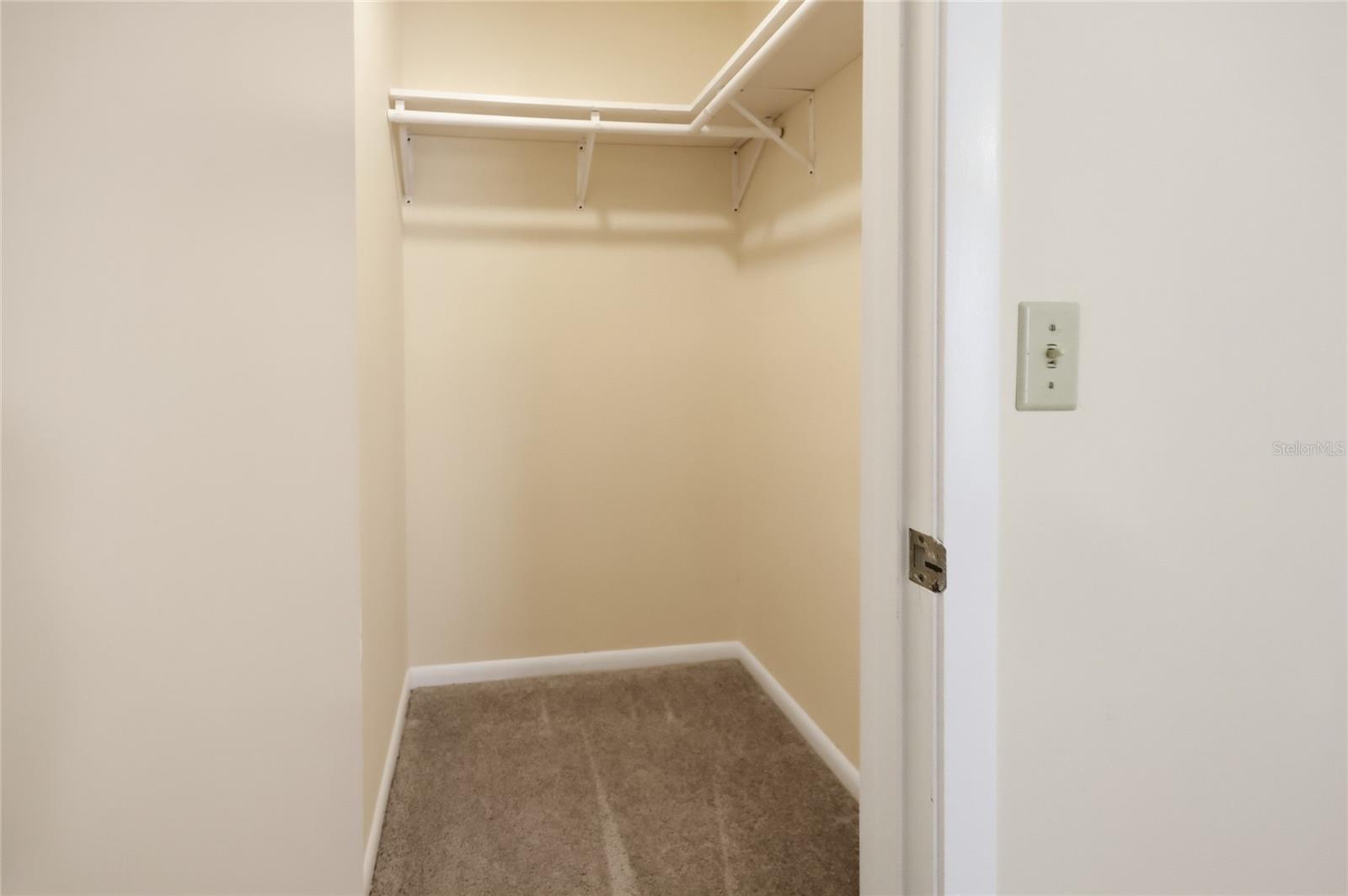 ERROL ESTATE - Residential