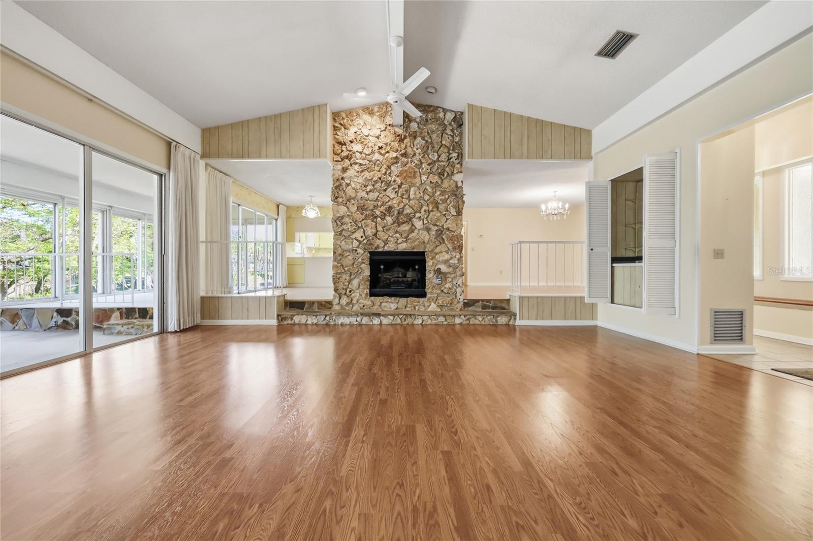 ERROL ESTATE - Residential