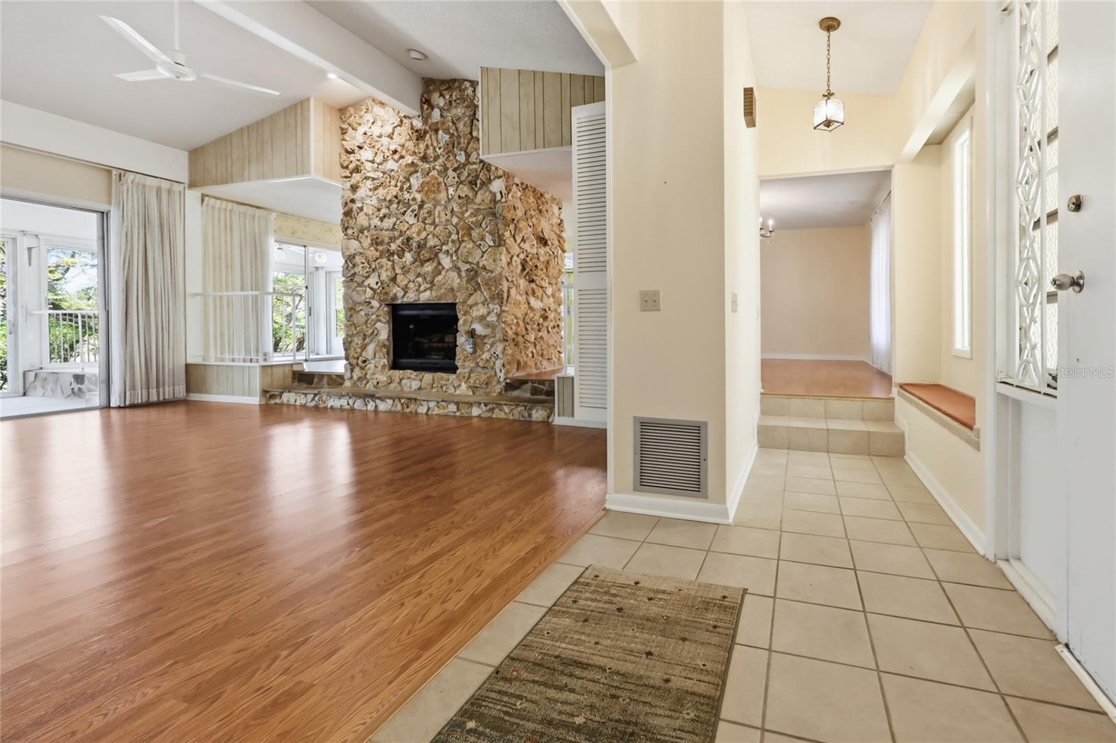 ERROL ESTATE - Residential