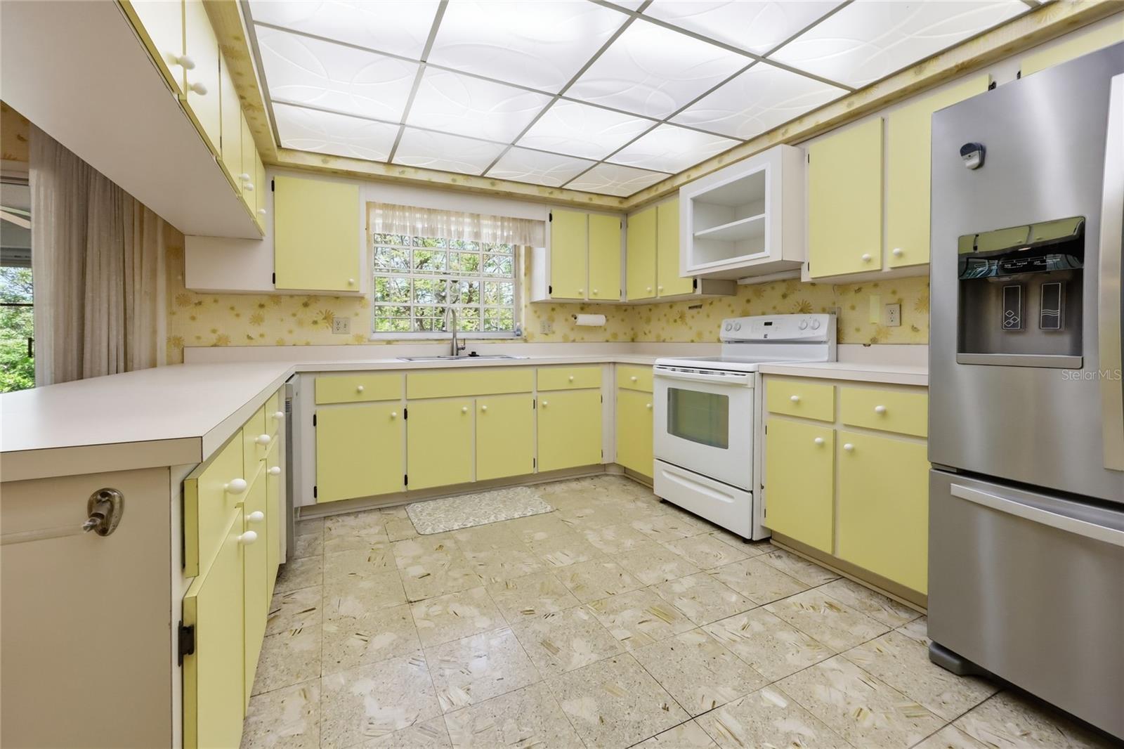 ERROL ESTATE - Residential