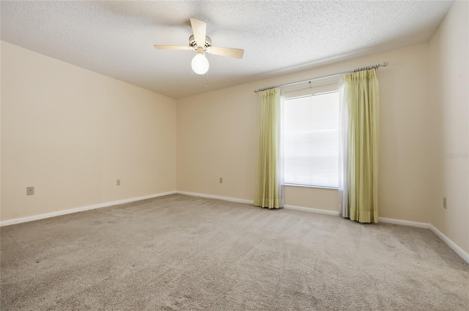 ERROL ESTATE - Residential