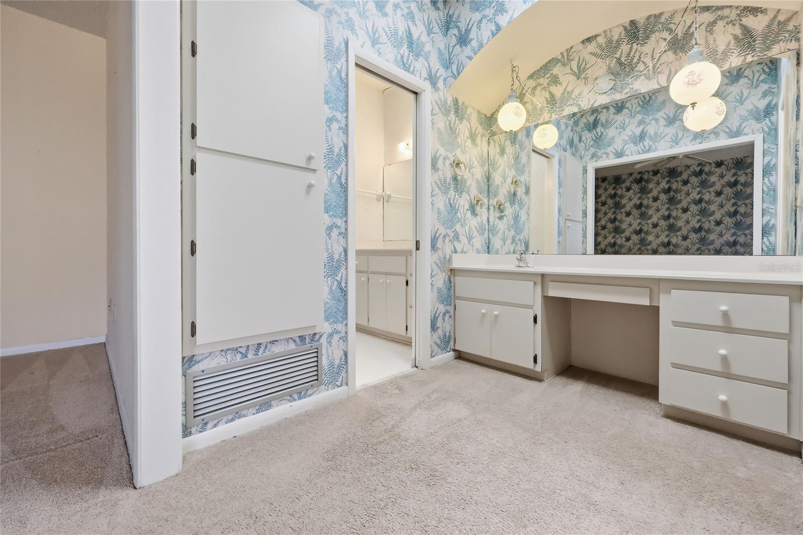 ERROL ESTATE - Residential