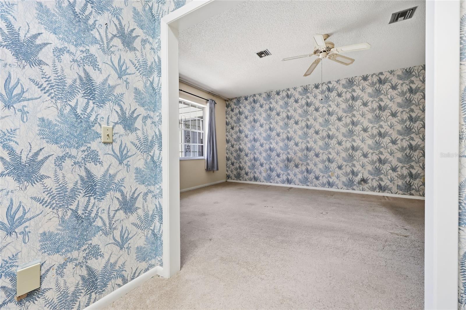 ERROL ESTATE - Residential