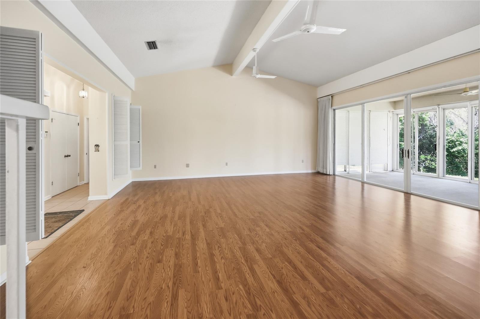 ERROL ESTATE - Residential