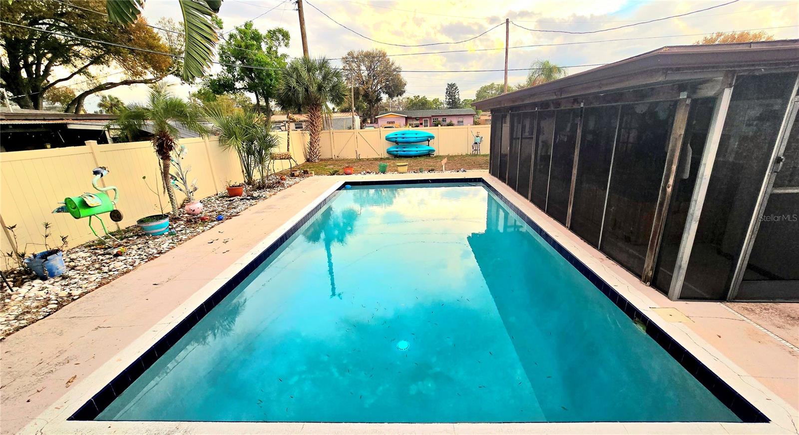 GREENDALE ESTATES 3RD ADD - Residential