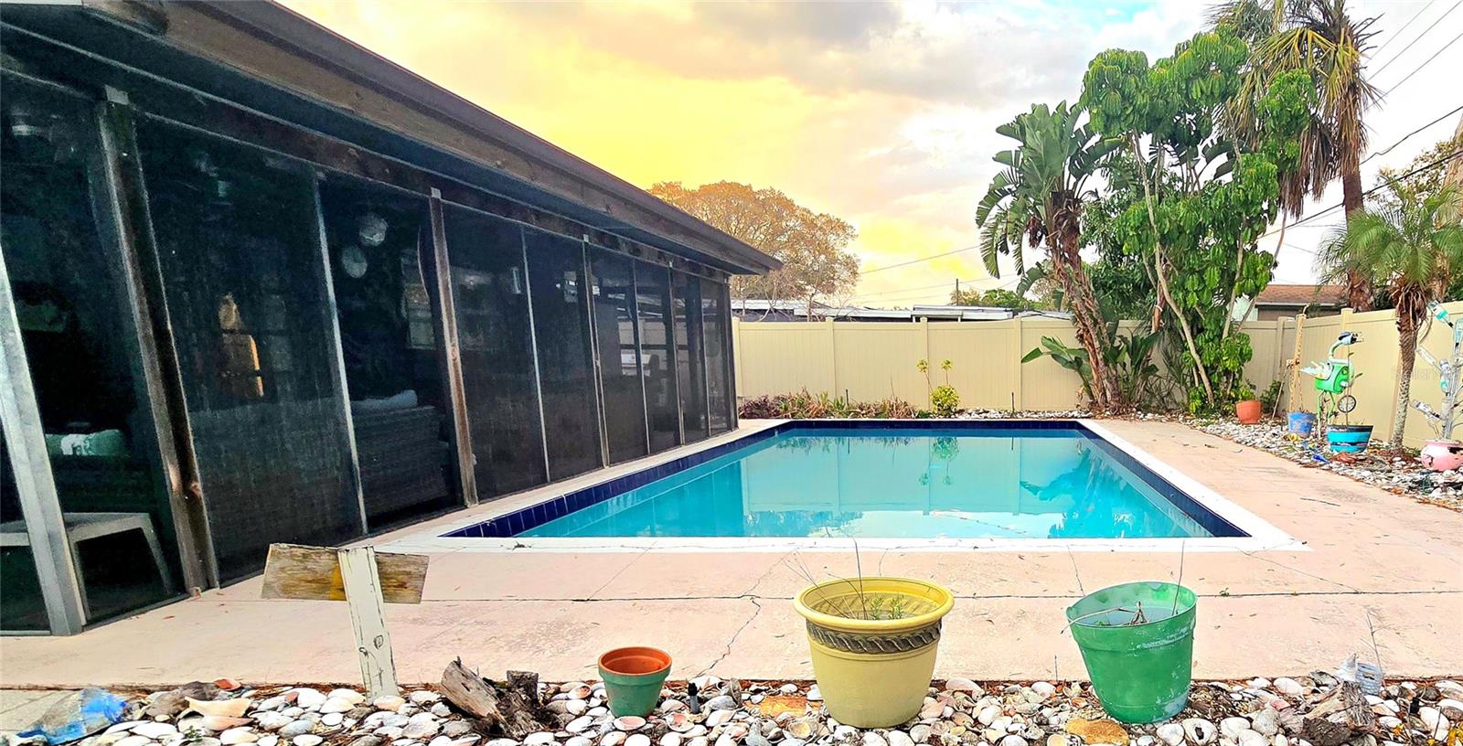 GREENDALE ESTATES 3RD ADD - Residential