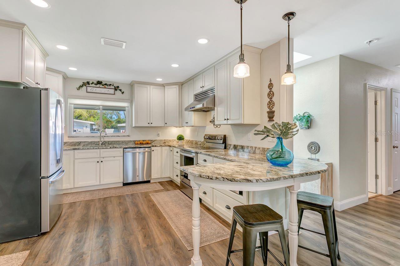 HARBOR CREST - Residential