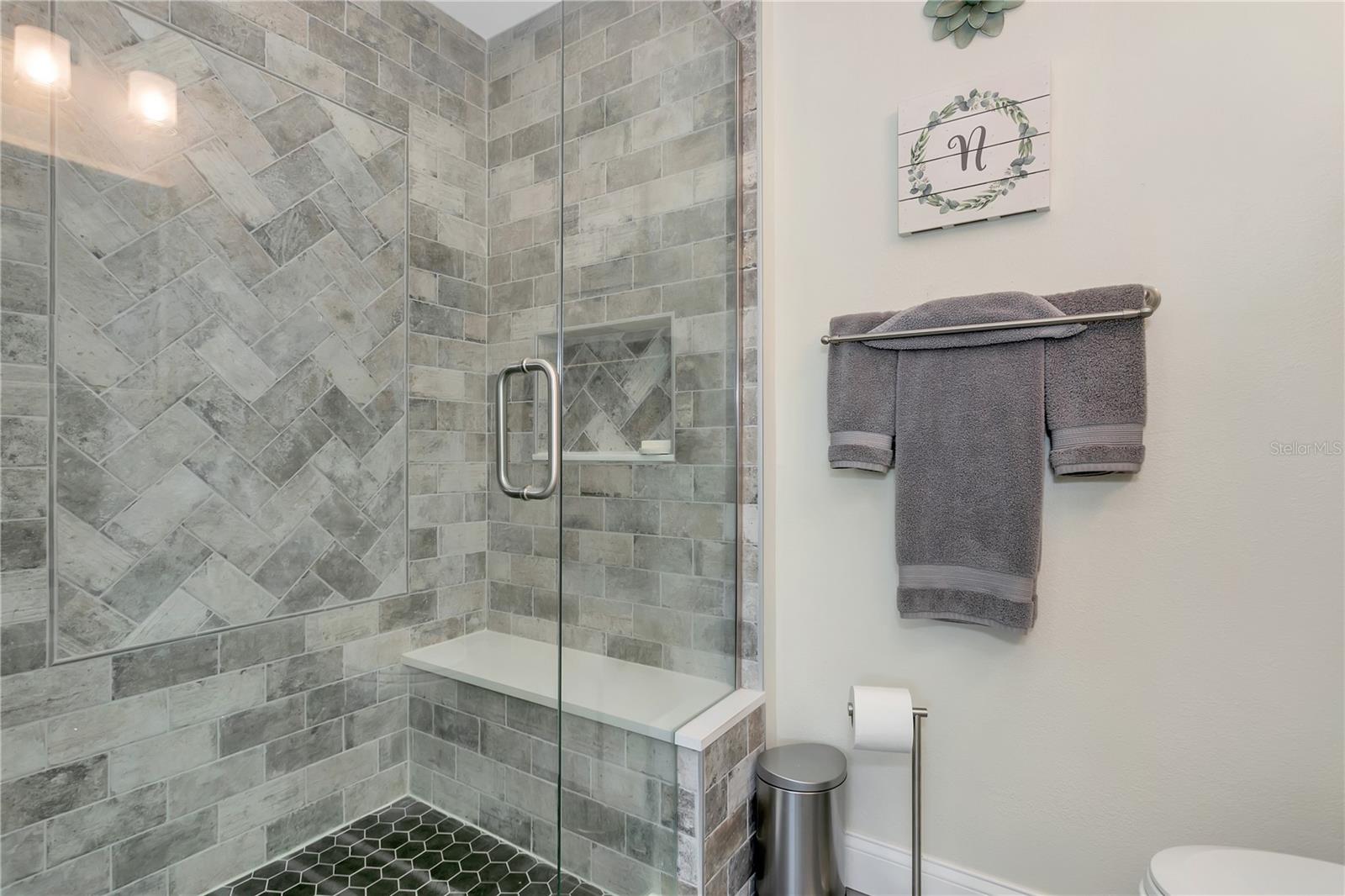 HARBOR CREST - Residential