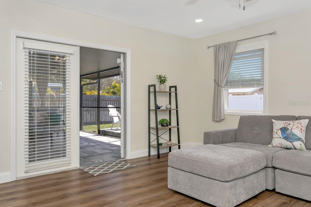 HARBOR CREST - Residential