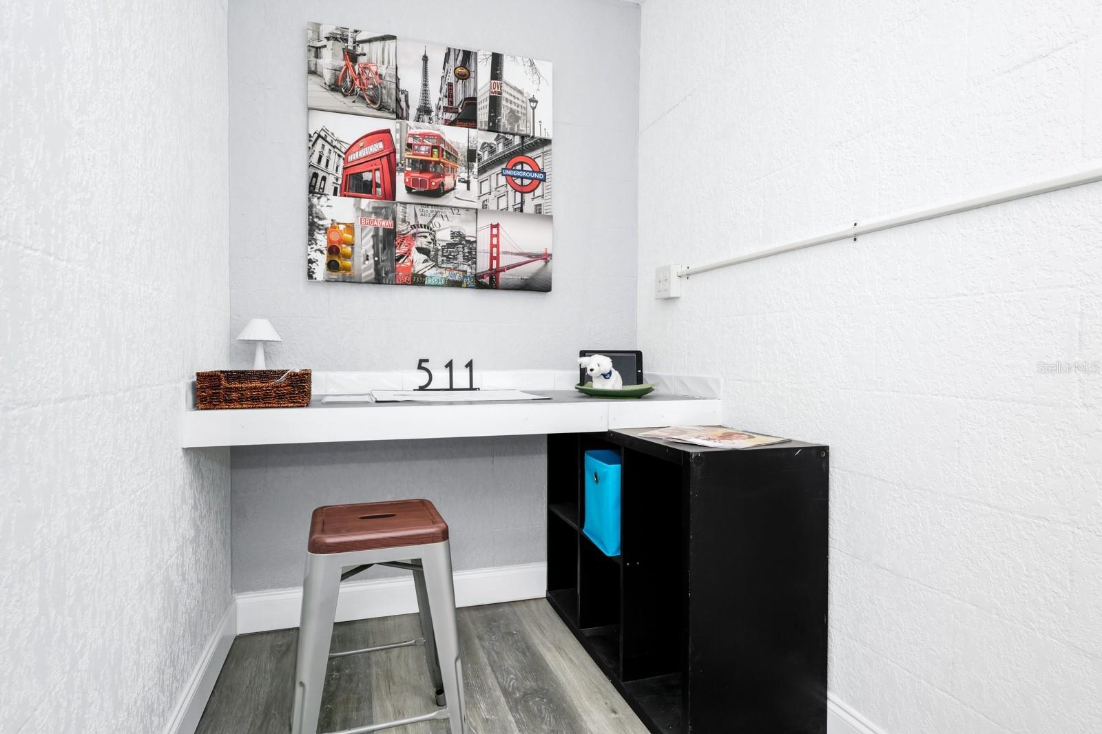 ENGELWOOD PARK - Residential Lease