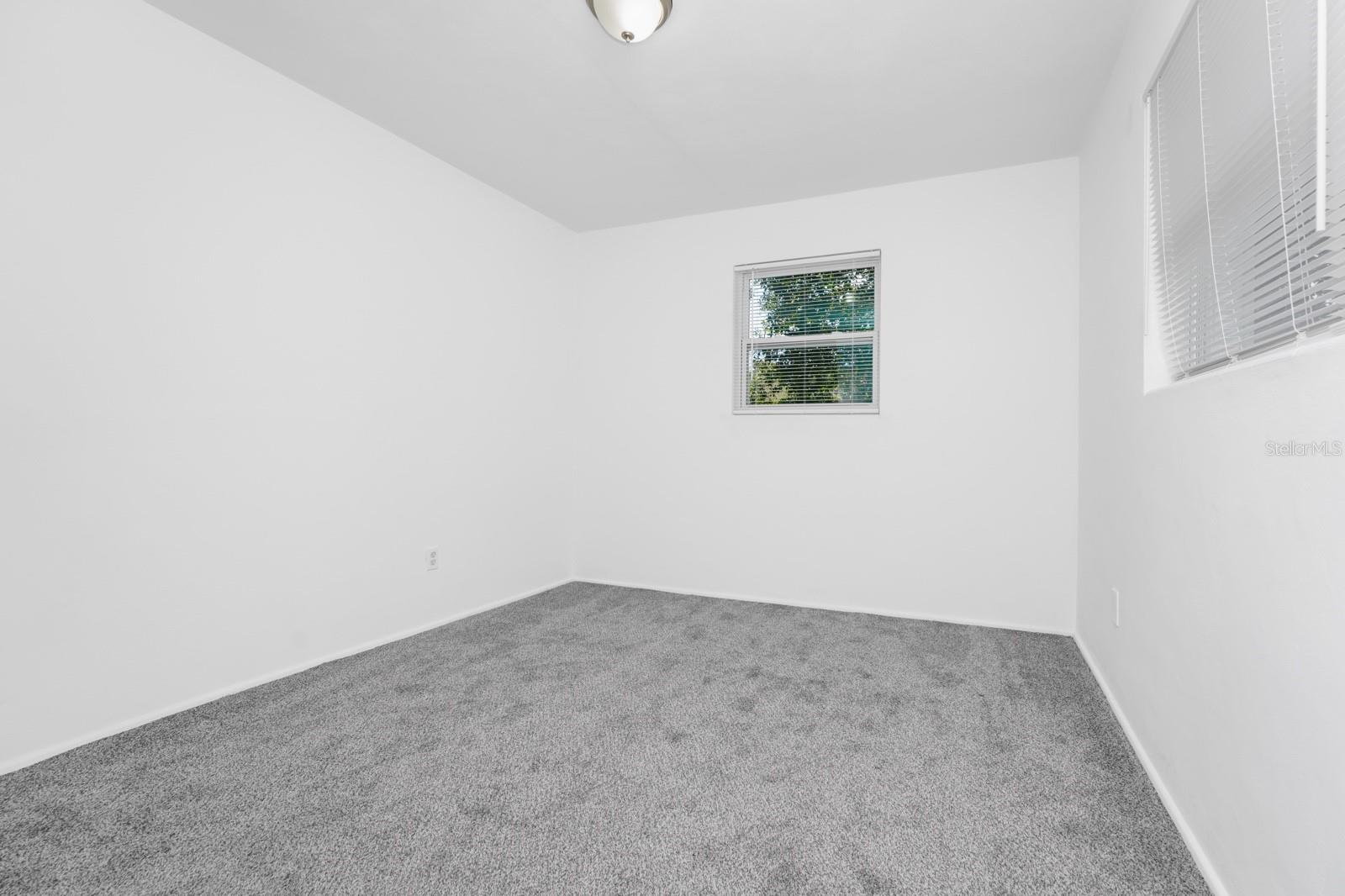 ENGELWOOD PARK - Residential Lease