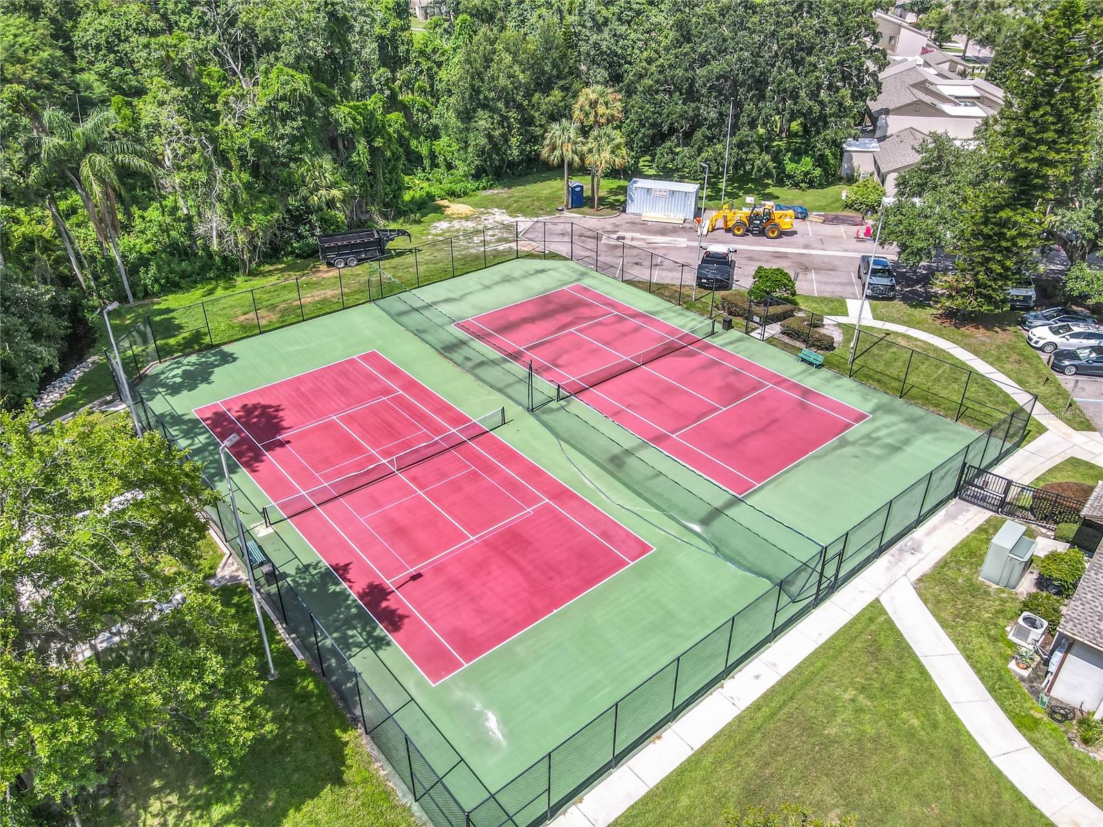 LAKE OF THE WOODS SEC 01 TWNHS - Residential