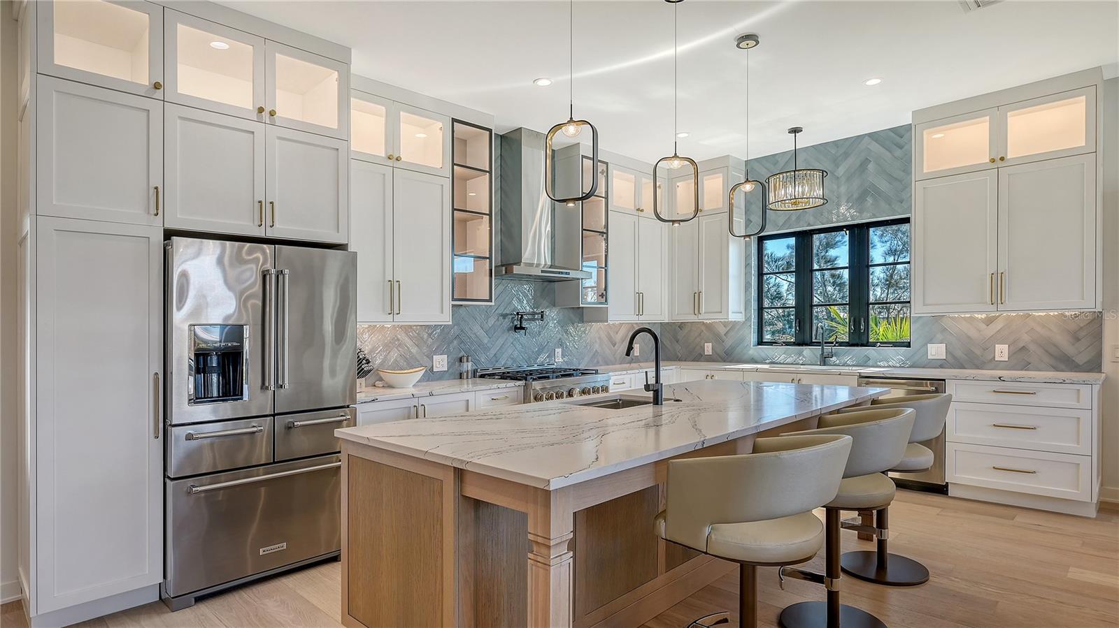 SARASOTA BEACH - Residential