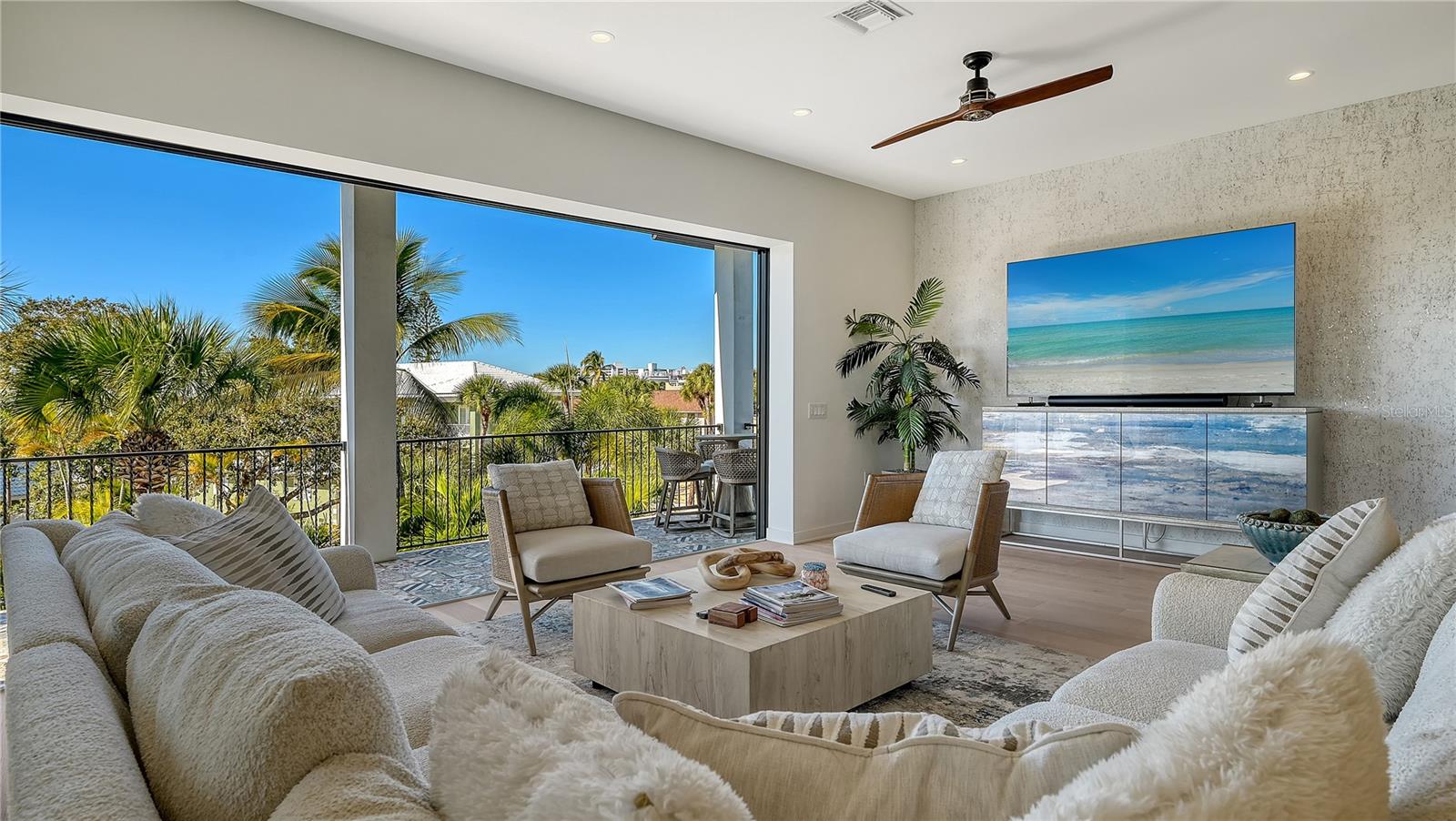 SARASOTA BEACH - Residential