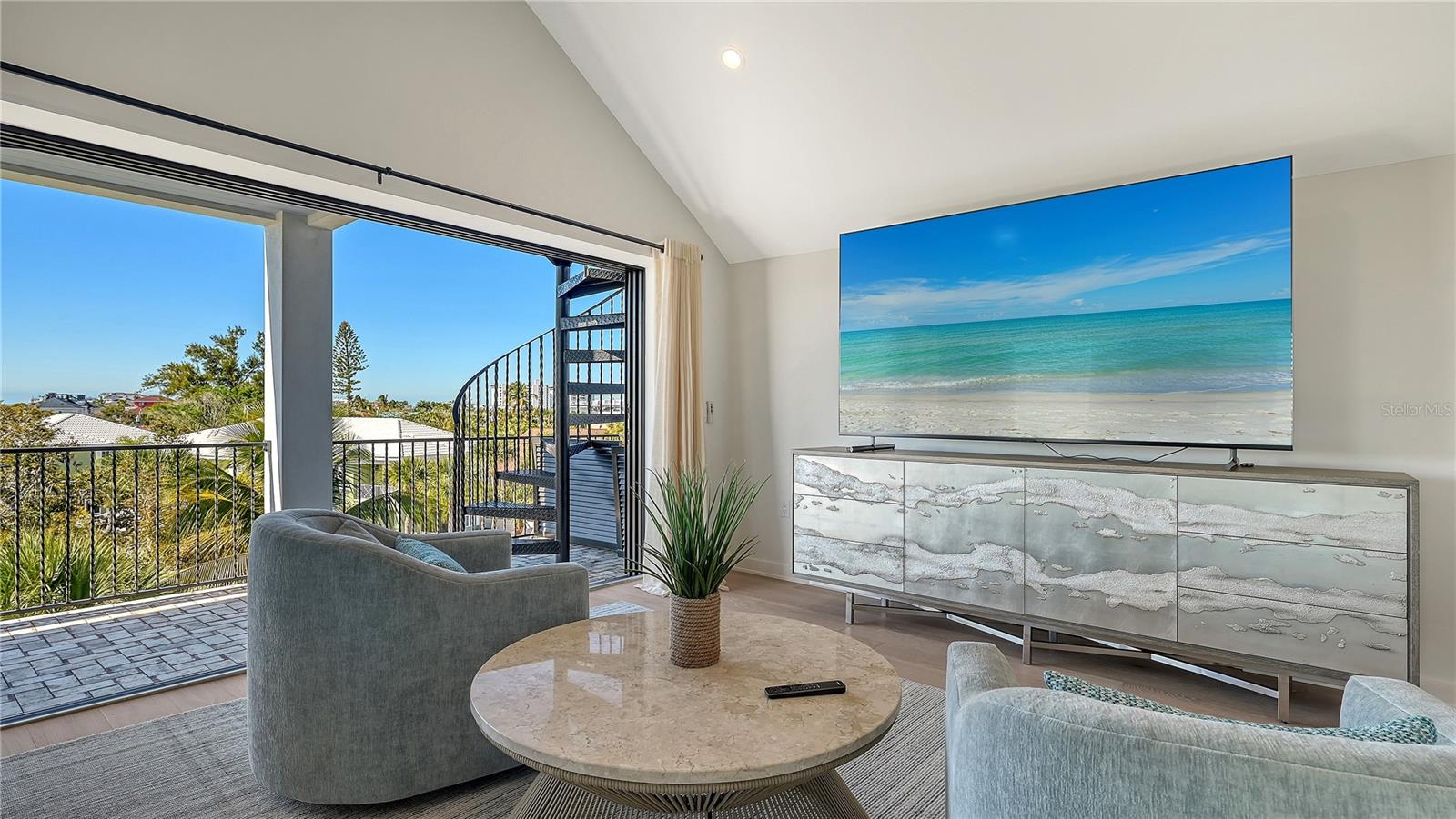 SARASOTA BEACH - Residential