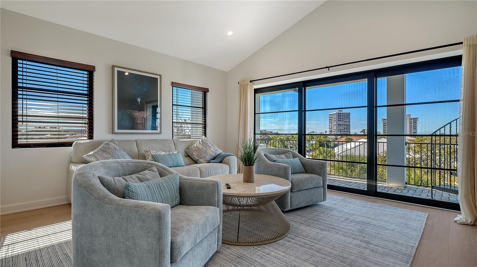 SARASOTA BEACH - Residential