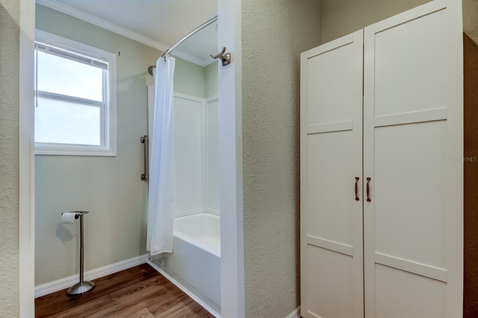 BROOKRIDGE COMM - Residential