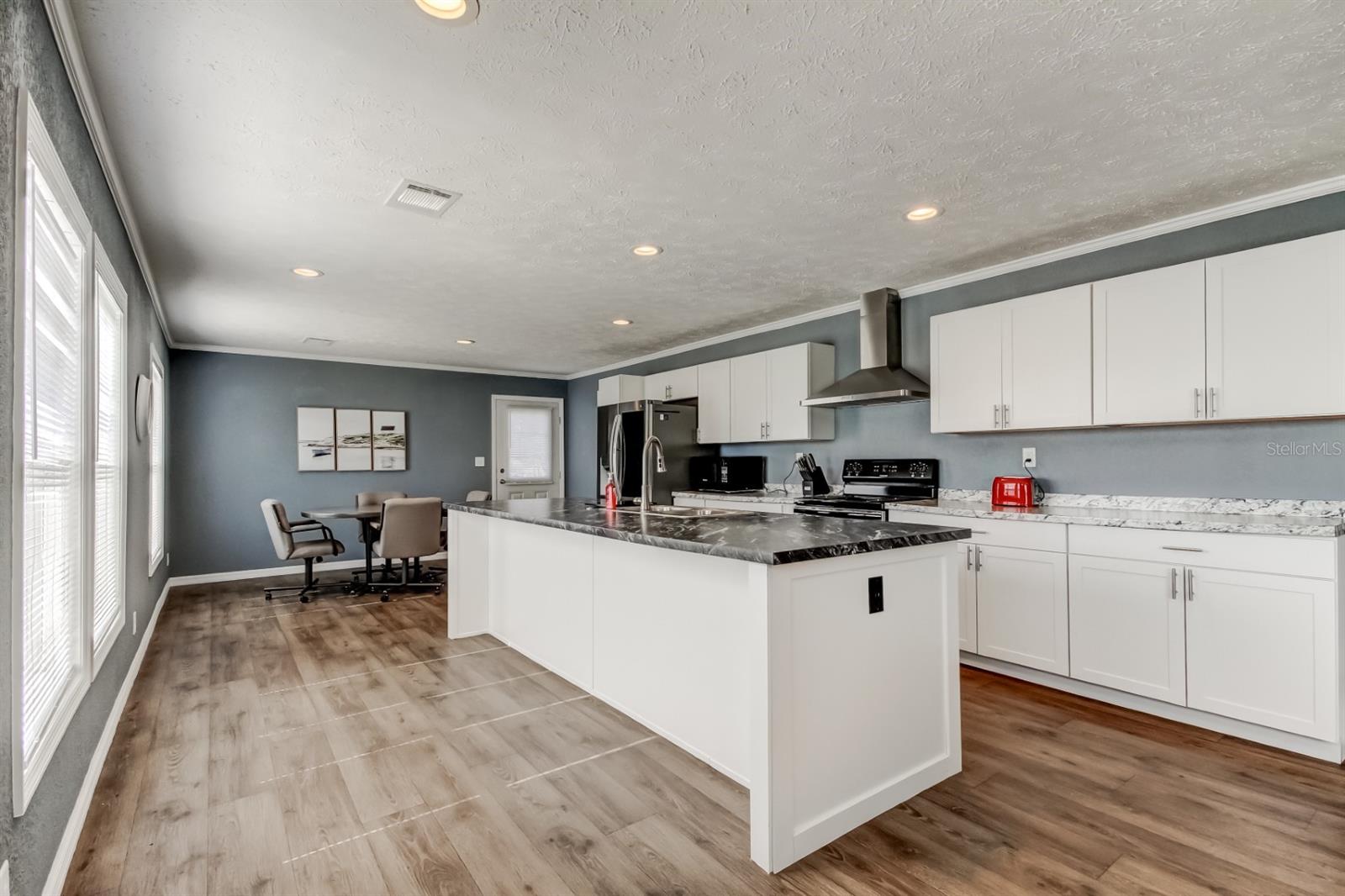 BROOKRIDGE COMM - Residential