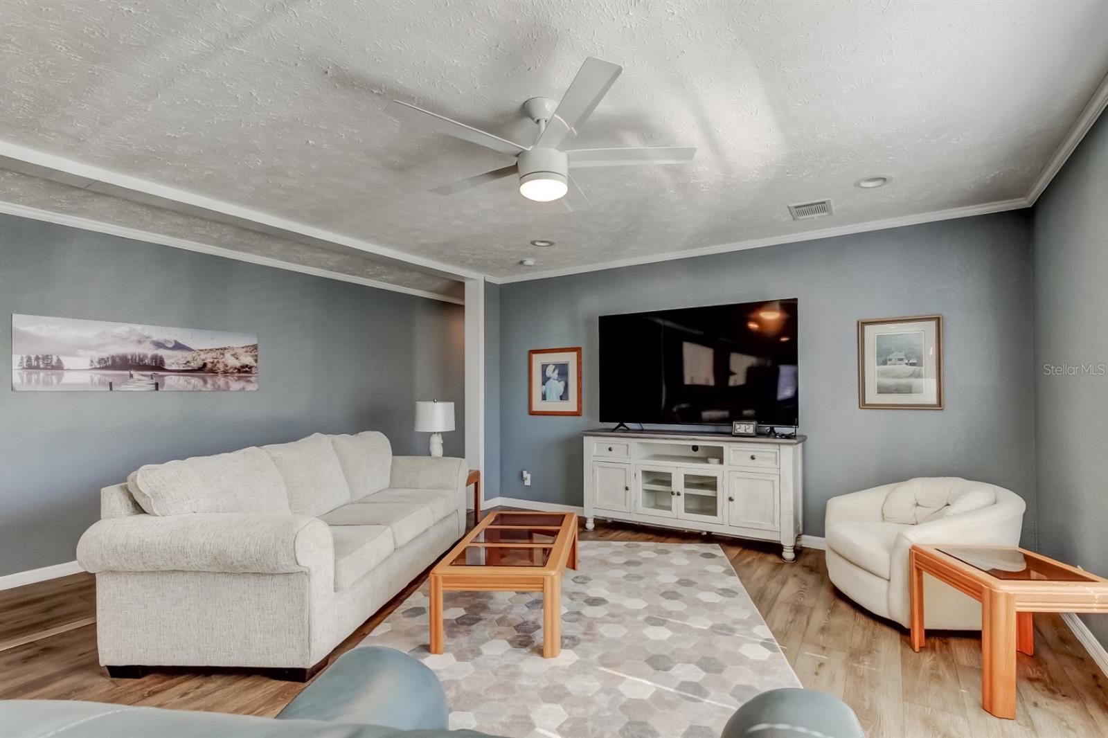 BROOKRIDGE COMM - Residential