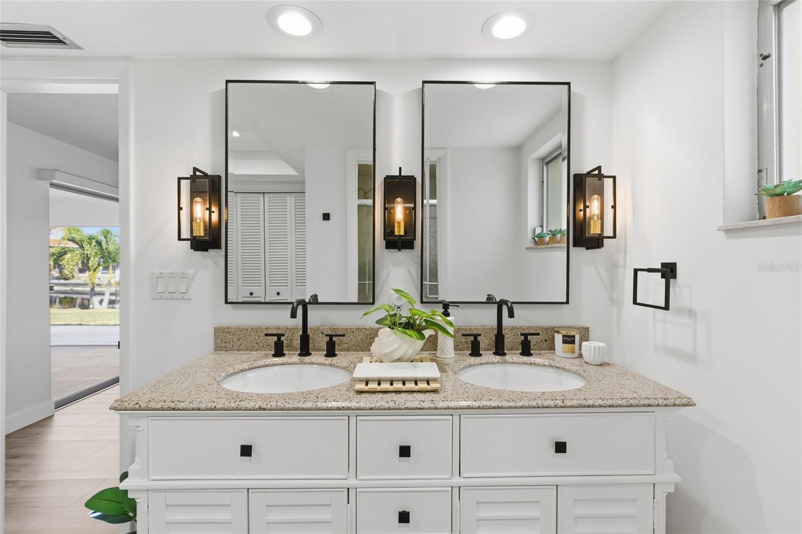 PUNTA GORDA ISLES SEC 05 - Residential