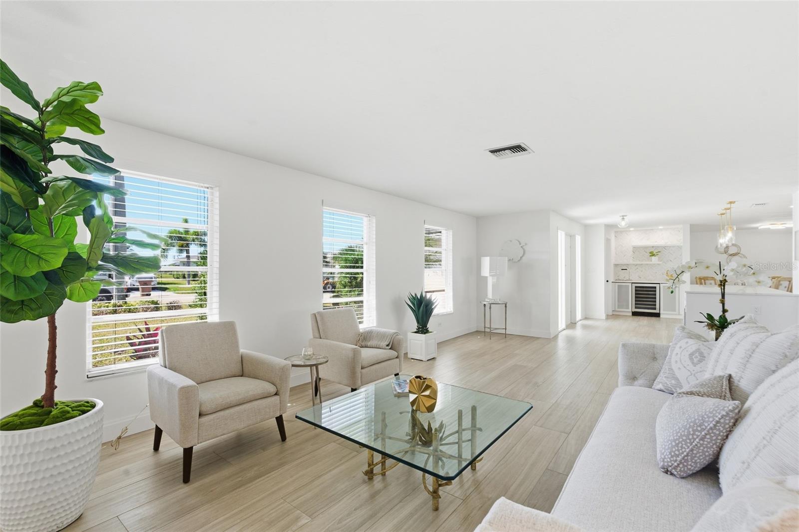 390 CAPRI ISLES COURT