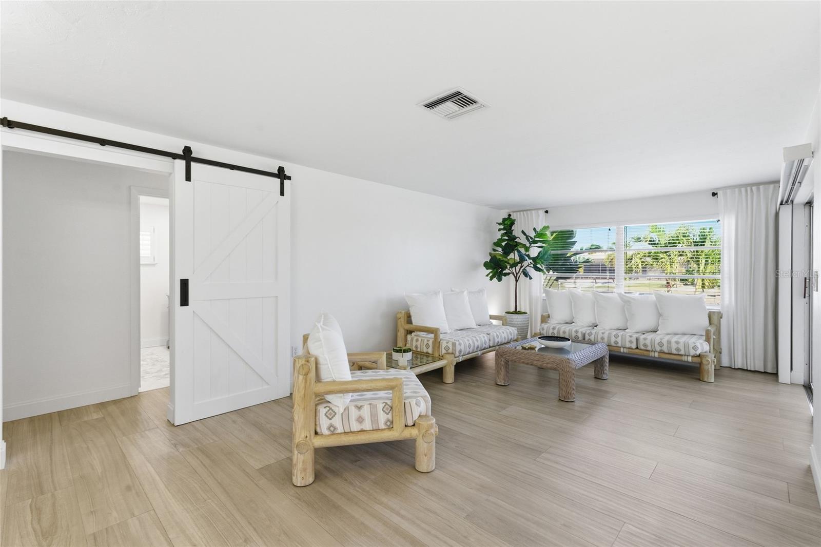 PUNTA GORDA ISLES SEC 05 - Residential