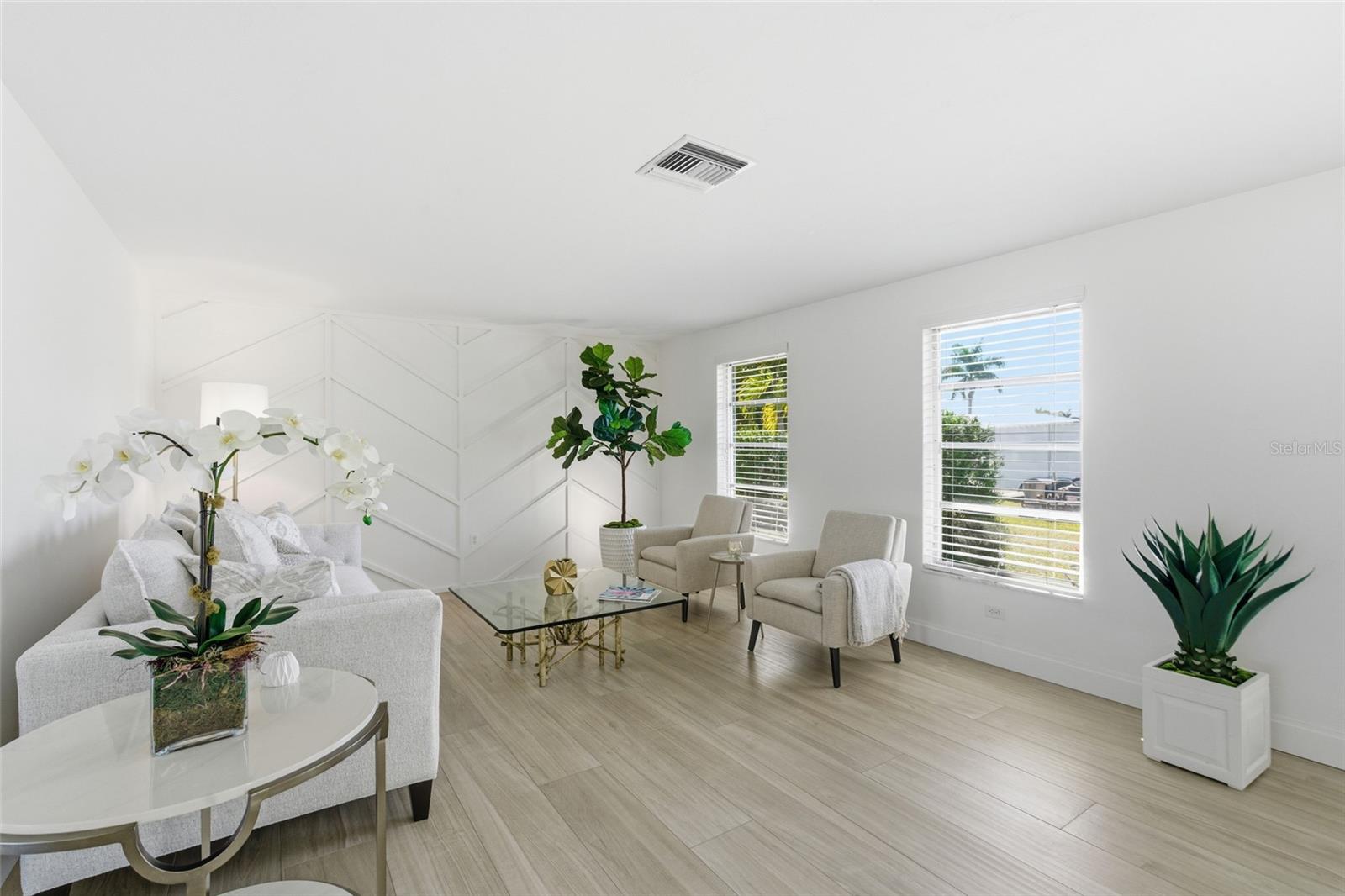 390 CAPRI ISLES COURT