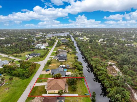 A home in PORT CHARLOTTE