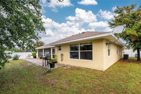 A home in PORT CHARLOTTE