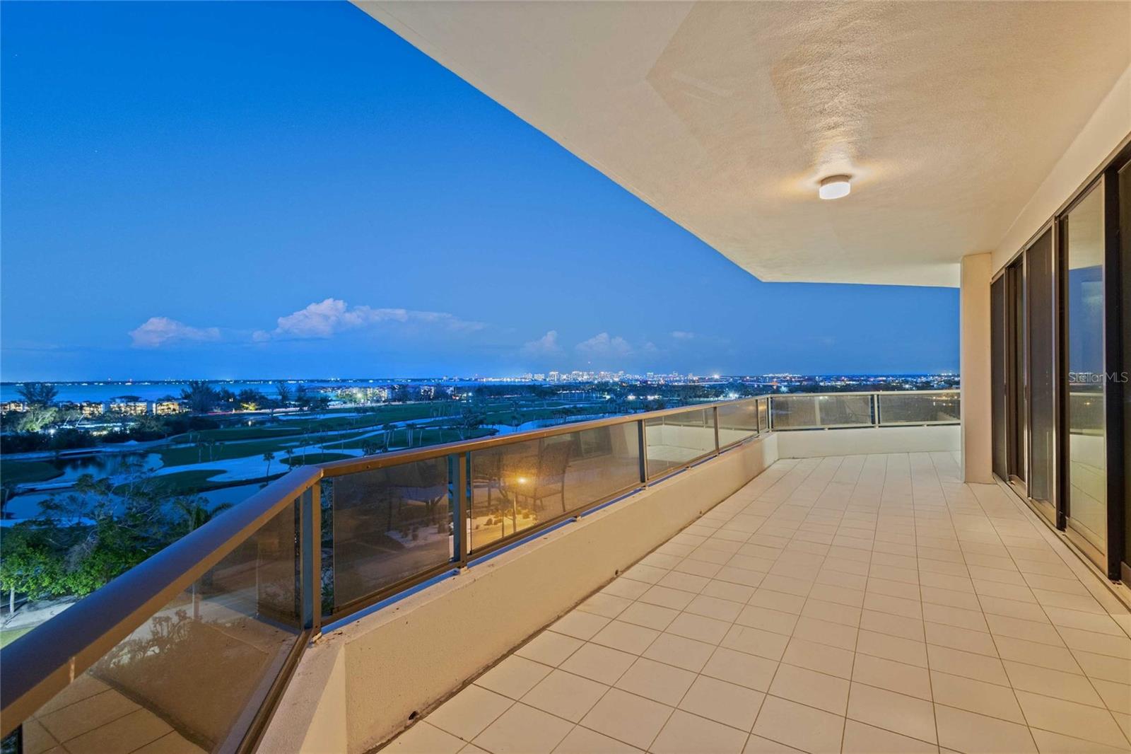 SANCTUARY III - Residential