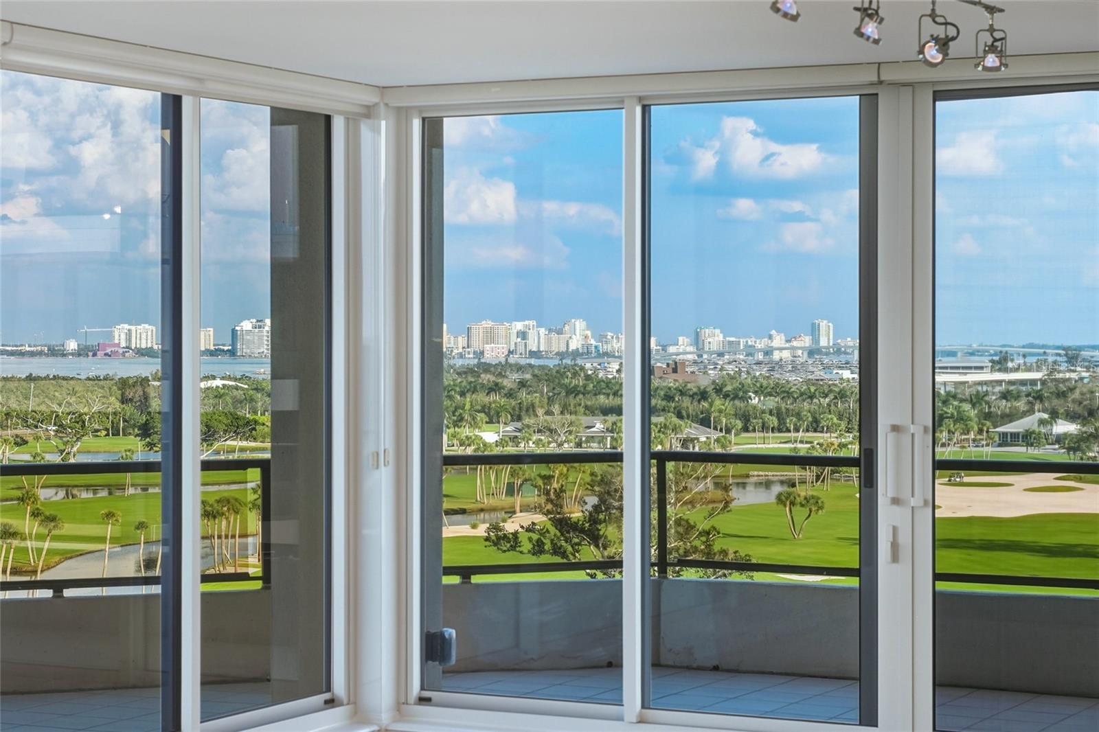 SANCTUARY III - Residential