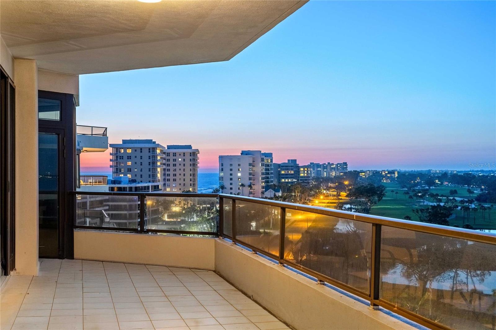 SANCTUARY III - Residential