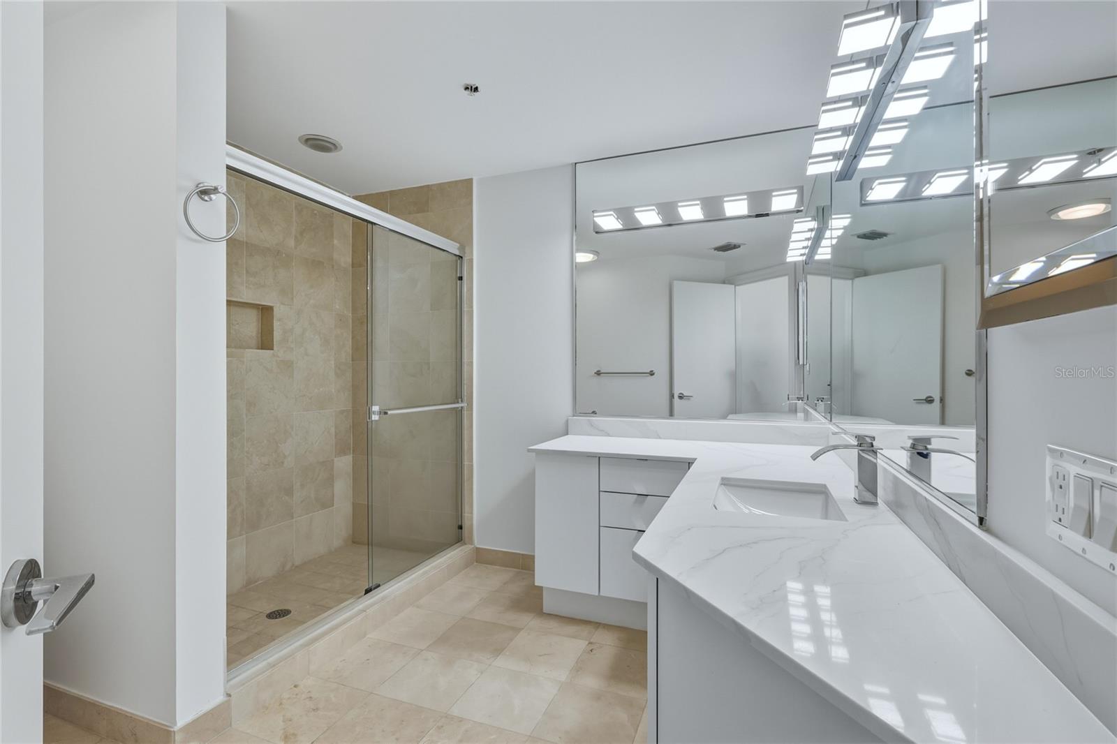 SANCTUARY III - Residential