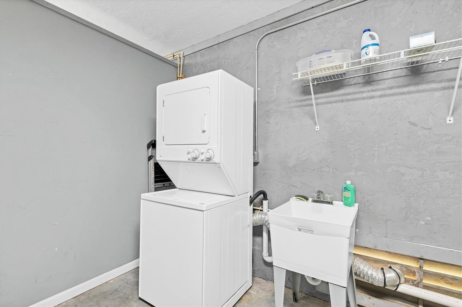 CEDARS EAST SEC 1 - Residential