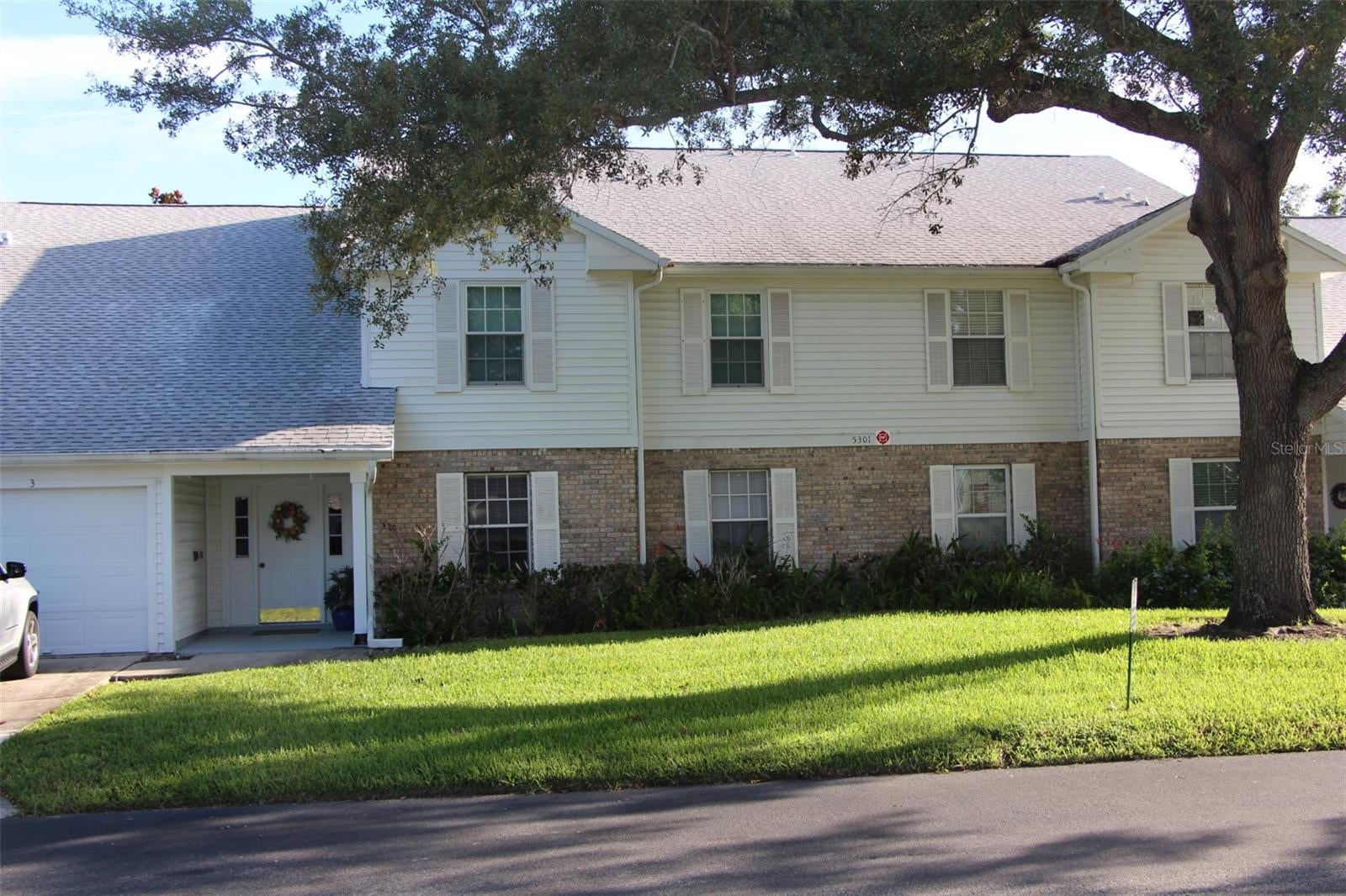 5301 WHITE CLIFF LANE 1002